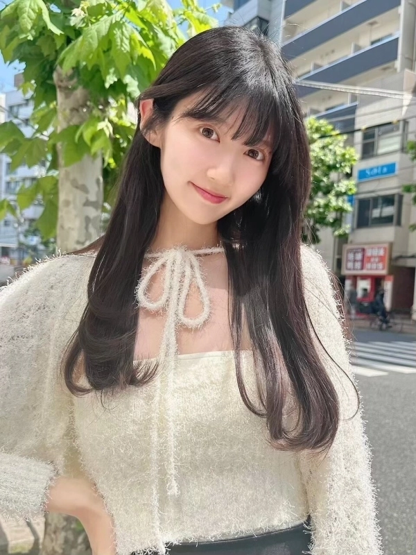 縮毛矯正とは?失敗しないための基礎知識と最新トレンド|ダメージを抑える方法まで徹底解説