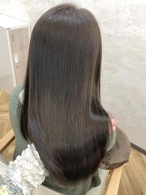髪質改善×オリーブカラー